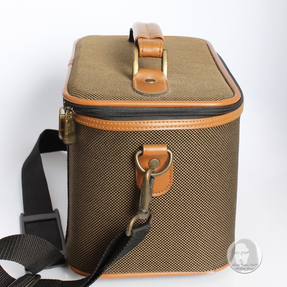 Etienne Aigner Train Case Heritage Travel Bag Cosmetics Case with Strap Vintage - Picture 3 of 10